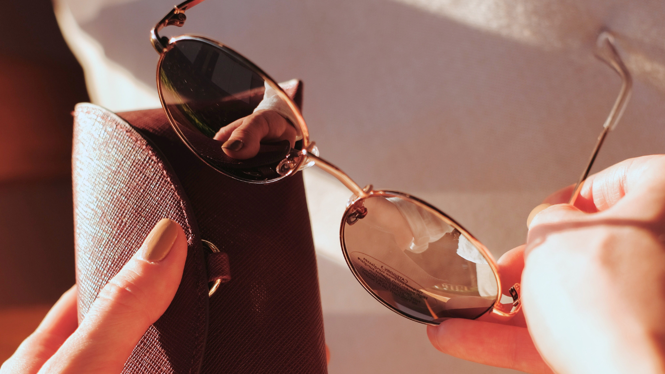 Usar gafas de sol